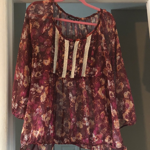 Tops - Floral Print Blouse (3x)